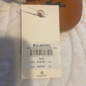 Billabong Size 8 Sandals New with tags